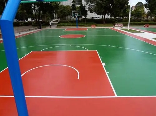 福建球场改造和翻新是一个综合性的工程